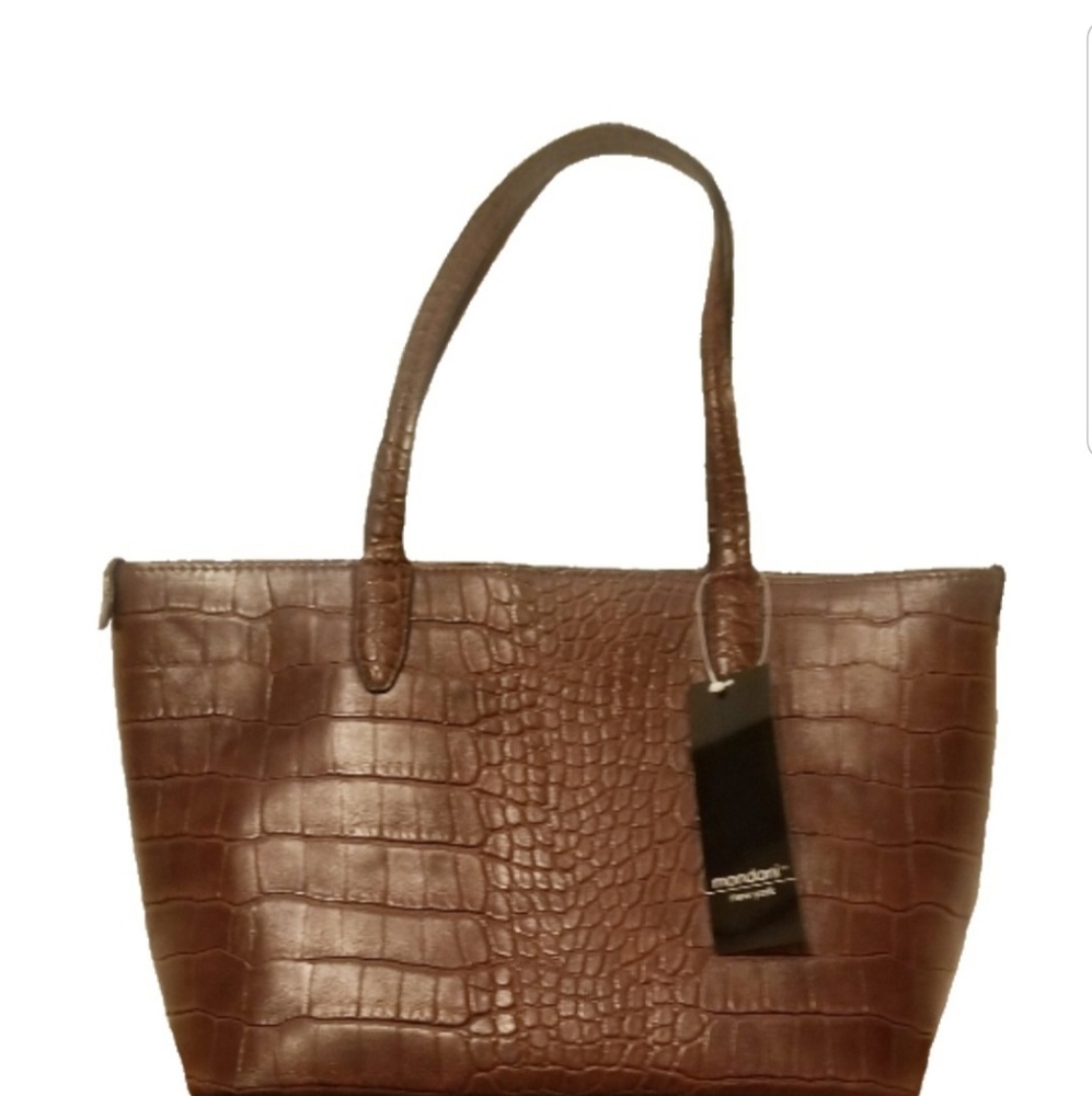 NWT Mondani New York Leather Handbag
